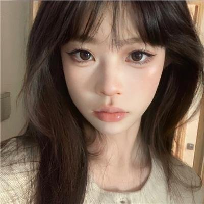 战栗黑洞 海报